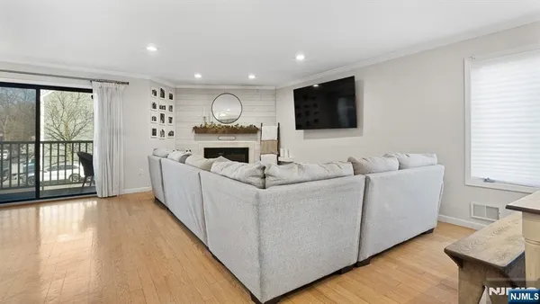 $575,000 | 42 Triumph Court, Unit A, East Rutherford, NJ 07073