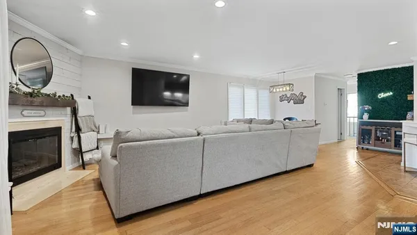 $575,000 | 42 Triumph Court, Unit A, East Rutherford, NJ 07073