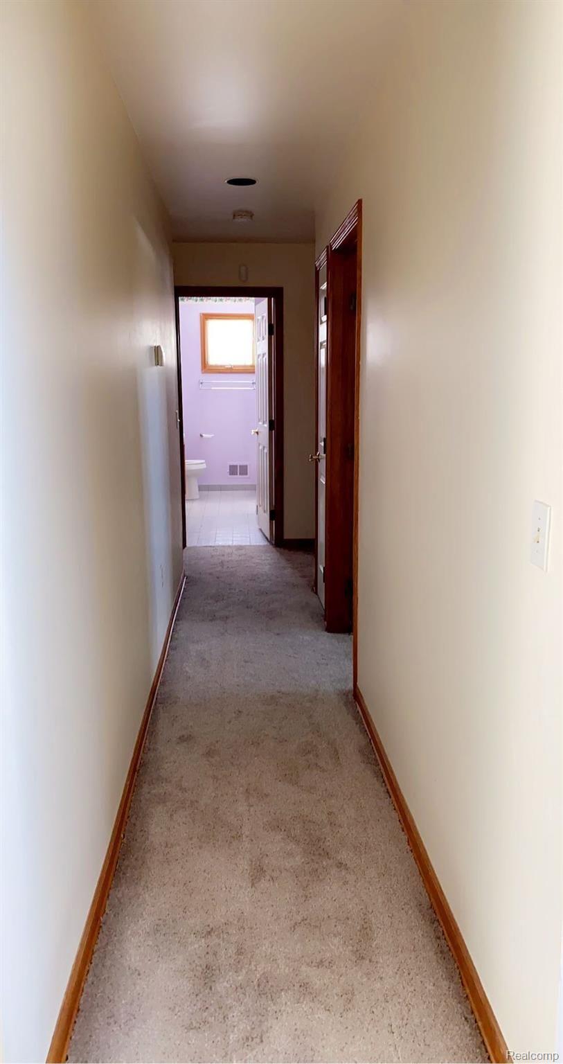 21920 McPhall Road Armada, MI 48005 - Photo 14 of 38 Entry to the bedrooms