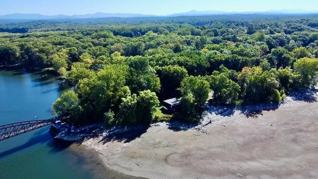 $2,500,000 | 3181 North Avenue, Burlington, VT 05408