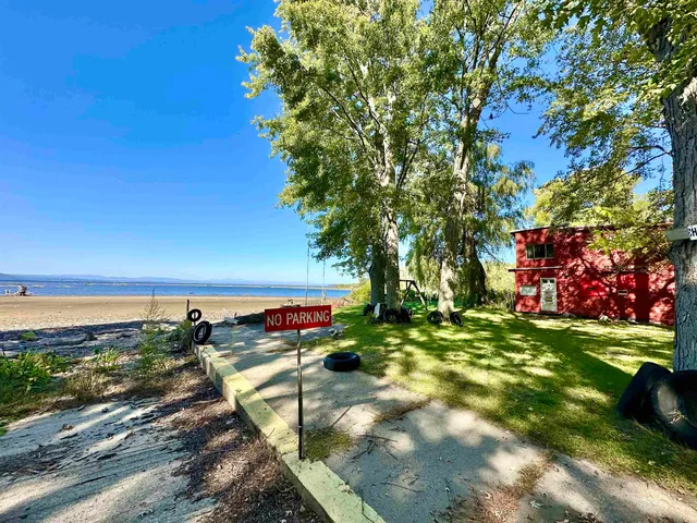 $2,500,000 | 3181 North Avenue, Burlington, VT 05408