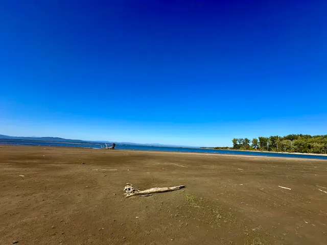 $2,500,000 | 3181 North Avenue, Burlington, VT 05408