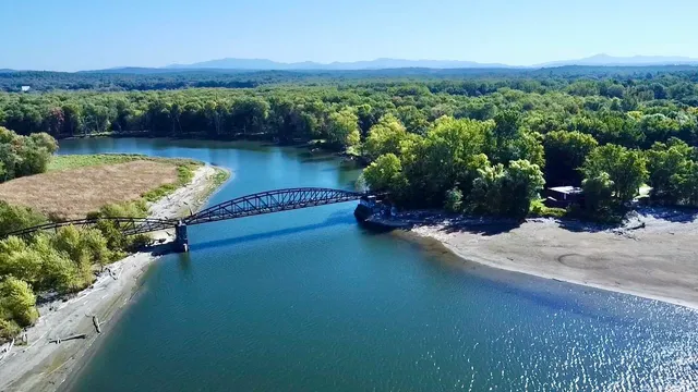 $2,500,000 | 3181 North Avenue, Burlington, VT 05408