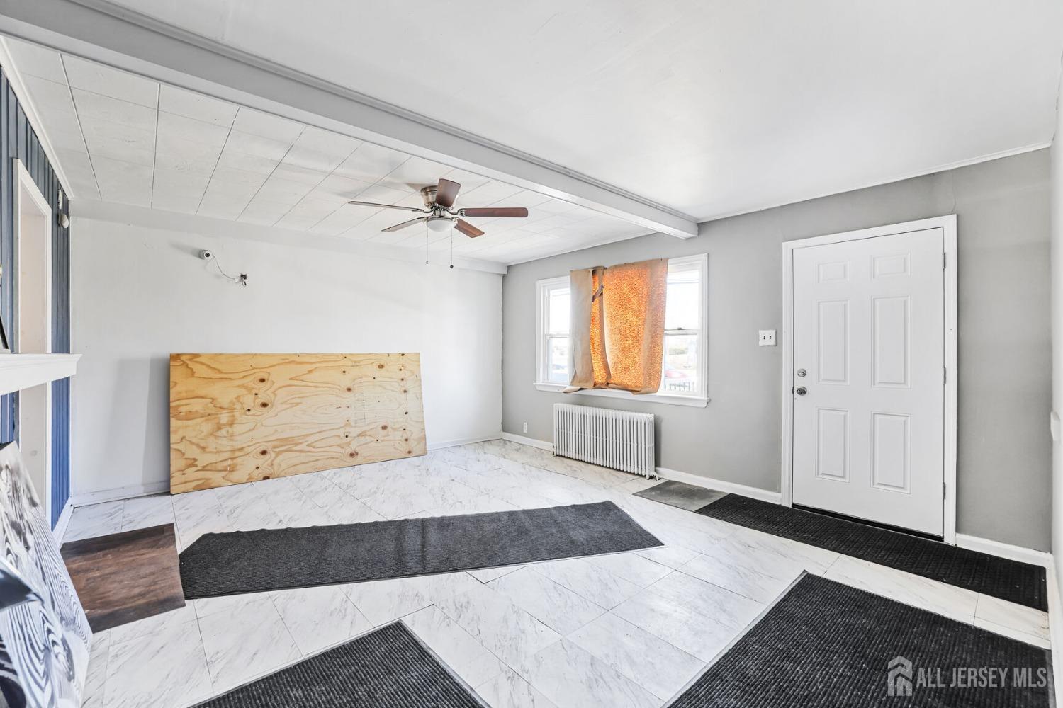 113 West Pond Road Perth Amboy, NJ 08861 - Photo 8 of 19