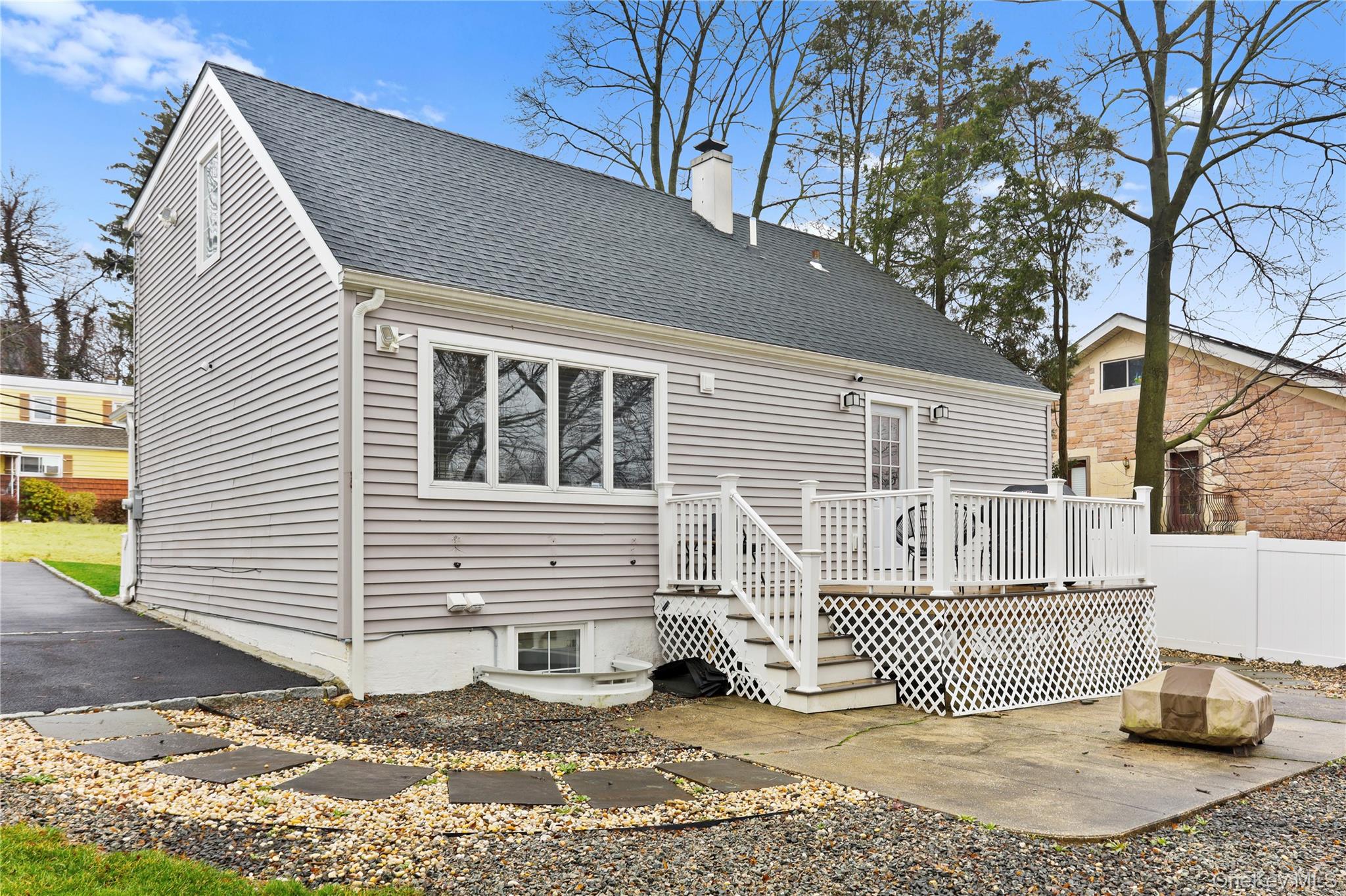 13 Newkirk Road Yonkers, NY 10710 - Photo 24 of 30