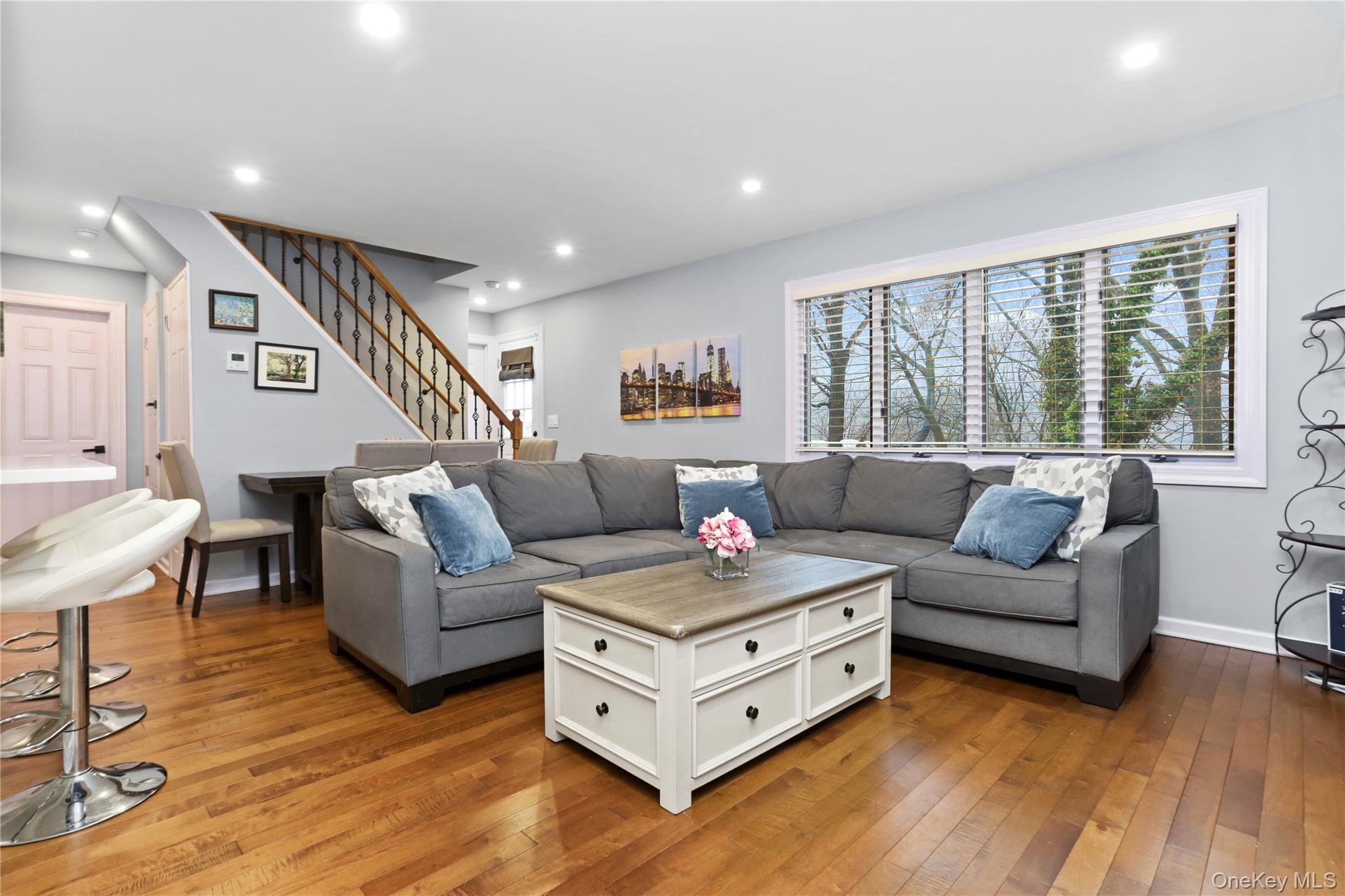 13 Newkirk Road Yonkers, NY 10710 - Photo 4 of 30