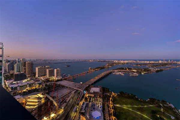 $21,000,000 | 1000 Biscayne Boulevard, Unit 5801, Miami, FL 33132