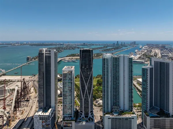 $21,000,000 | 1000 Biscayne Boulevard, Unit 5801, Miami, FL 33132