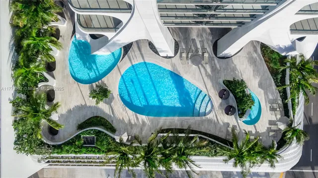 $21,000,000 | 1000 Biscayne Boulevard, Unit 5801, Miami, FL 33132