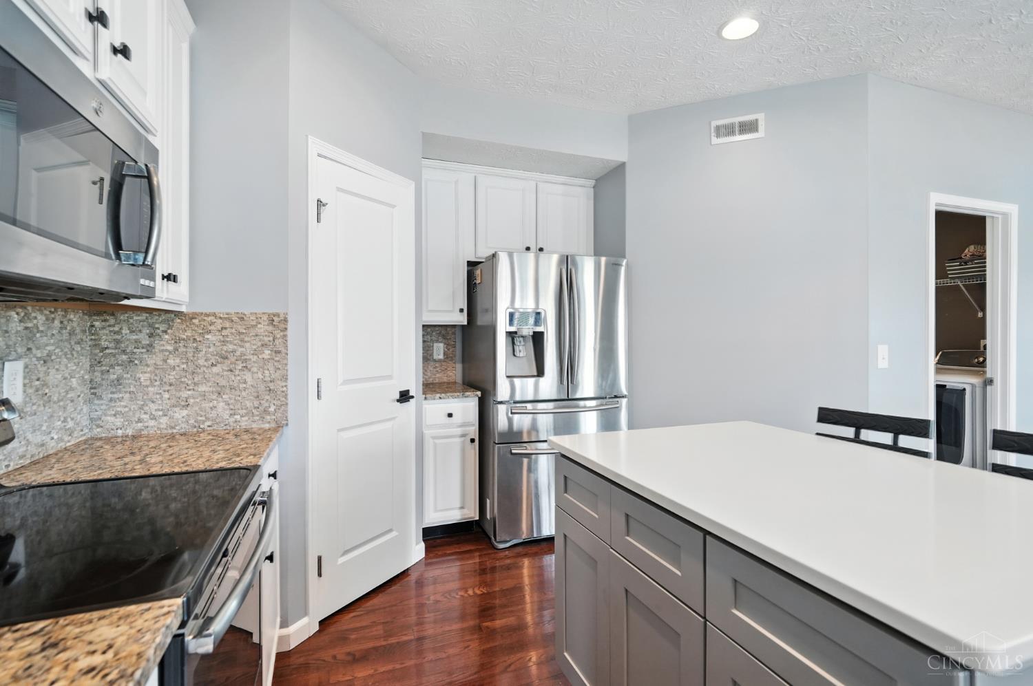 1711 South Branch Road Dayton, OH 45458 - Photo 14 of 49 Gallery Image 14