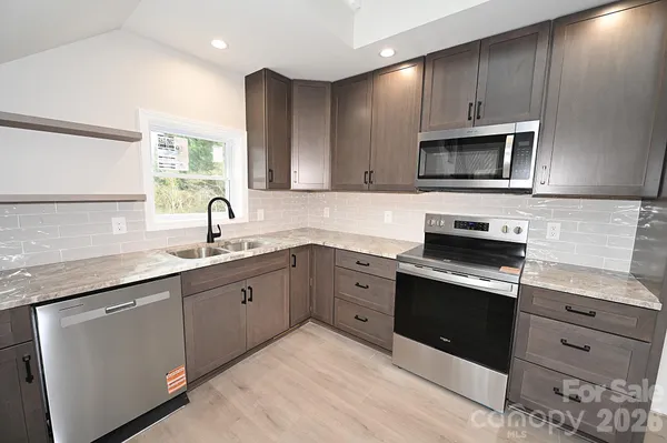 $235,000 | 1135 Apple Lane, Granite Falls, NC 28630