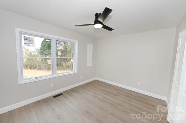 $235,000 | 1135 Apple Lane, Granite Falls, NC 28630