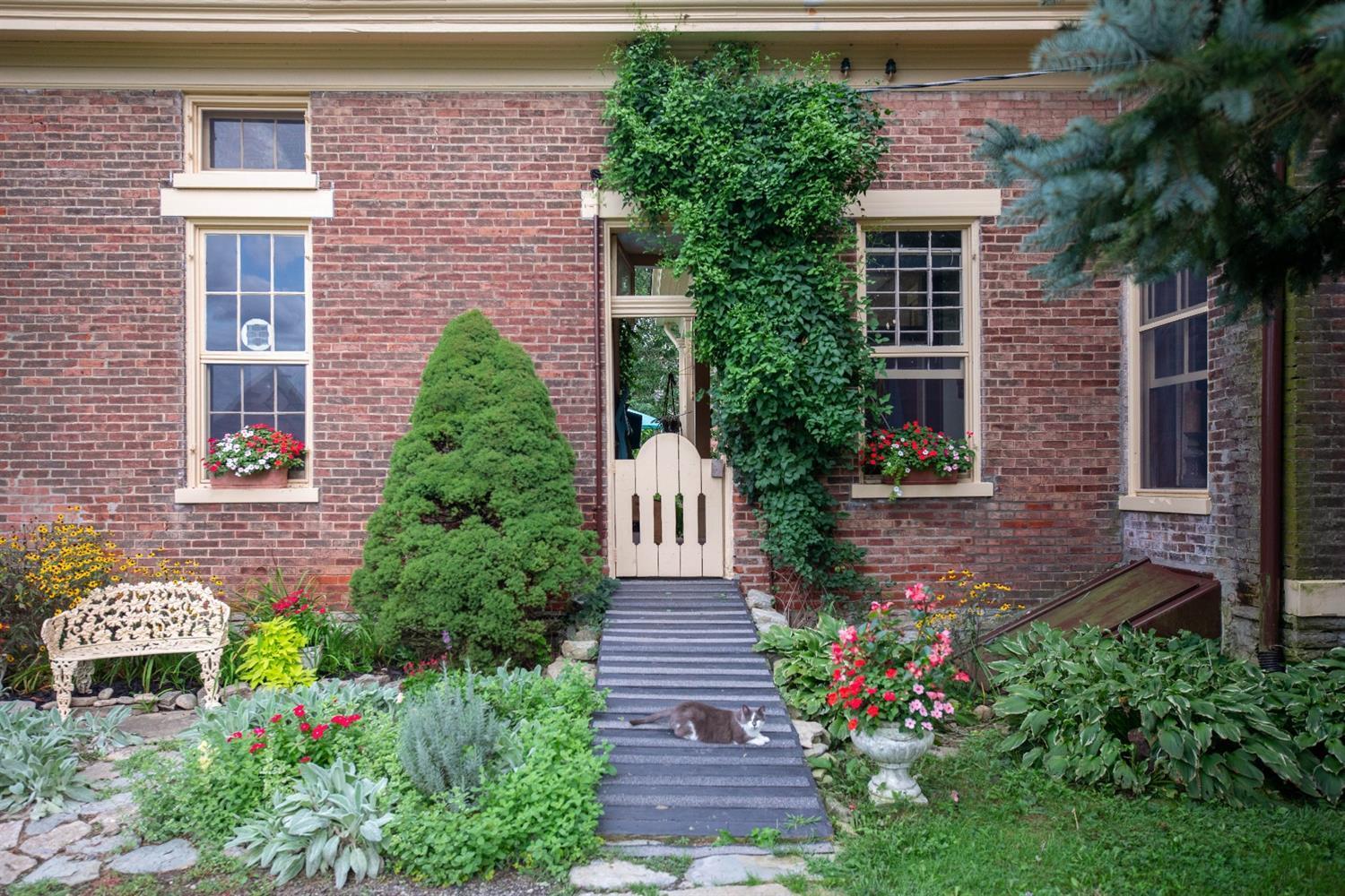 4202 Hamilton Road Lebanon, OH 45036 - Photo 1 of 39 Gallery Image 1