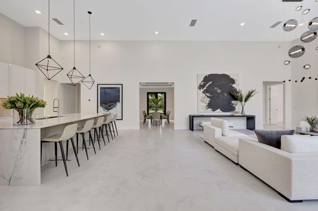 $2,825,000 | 2518 Northwest 64th Boulevard, Boca Raton, FL 33496