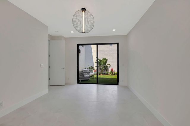 $2,825,000 | 2518 Northwest 64th Boulevard, Boca Raton, FL 33496