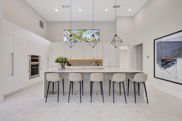 $2,825,000 | 2518 Northwest 64th Boulevard, Boca Raton, FL 33496