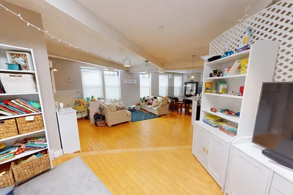 $8,000 | 72 Kent Street, Unit 72, Brookline, MA 02445