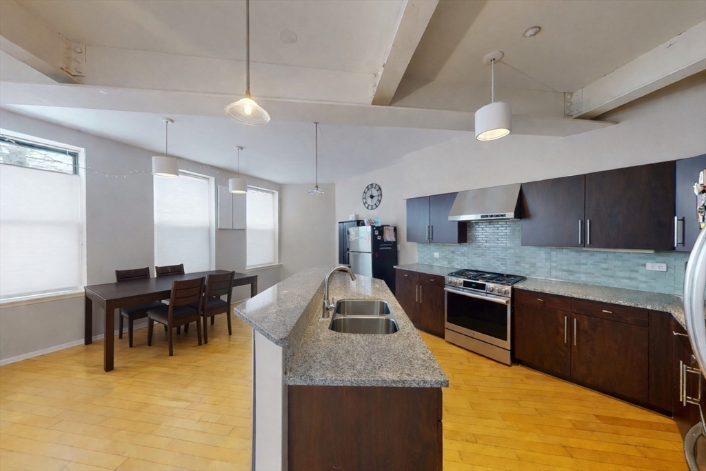 72 Kent Street, Unit 72 Brookline, MA 02445 - Photo 6 of 11