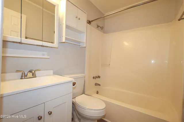 $225,000 | 419 Kenwood Drive, Jacksonville, NC 28540