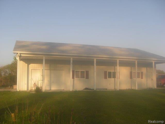 9464 Marquette Road Goodells, MI 48027 - Photo 4 of 13 Marquette 024