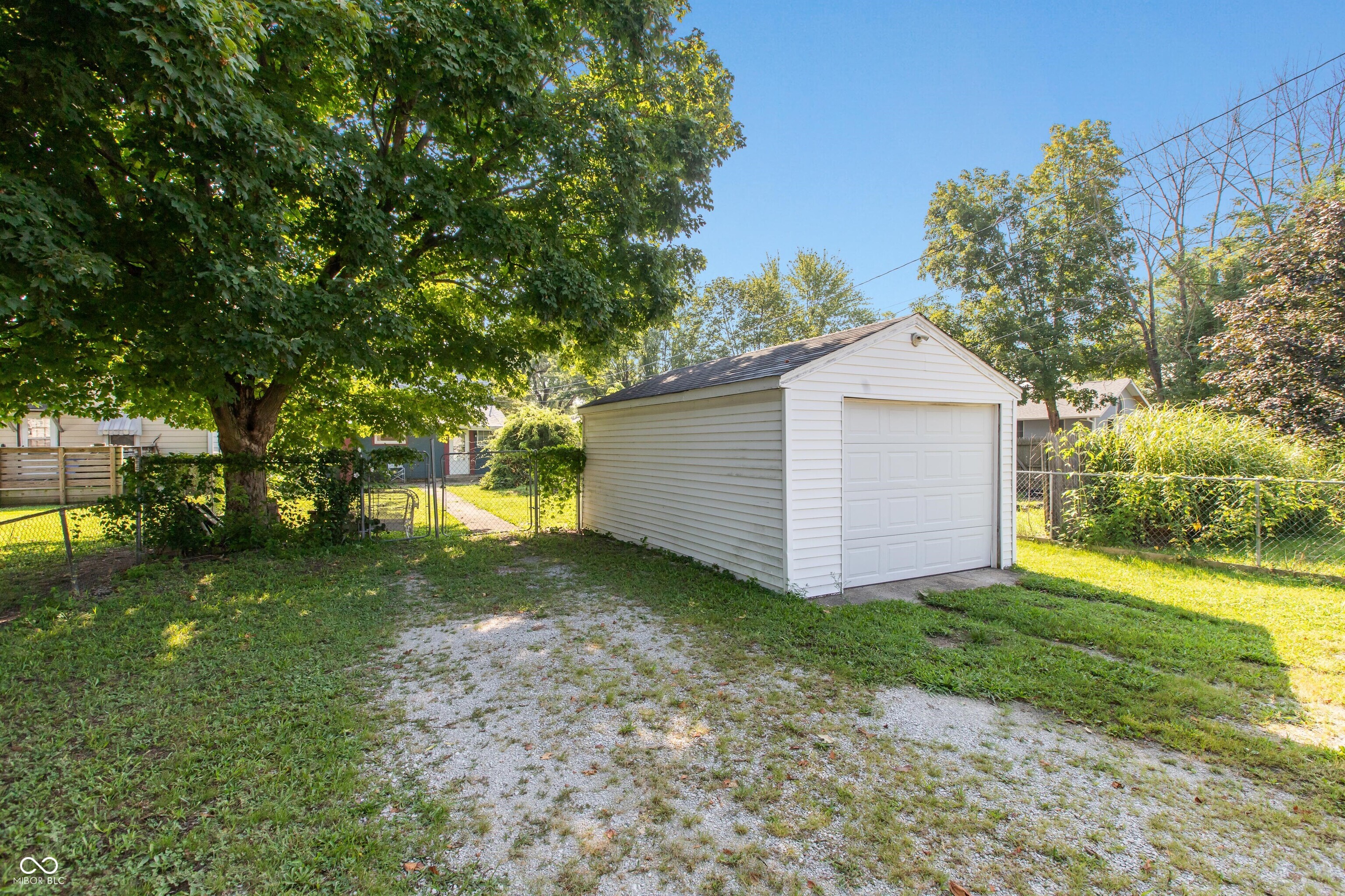 2204 Maple Street Columbus, IN 47201 - Photo 20 of 21 Gallery Image 20