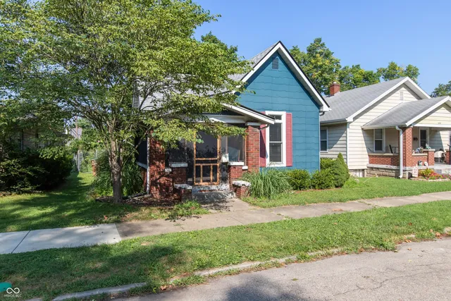 $174,900 | 2204 Maple Street, Columbus, IN 47201