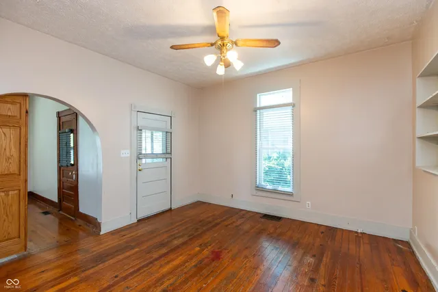 $174,900 | 2204 Maple Street, Columbus, IN 47201