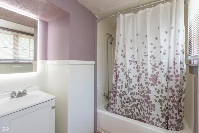 $174,900 | 2204 Maple Street, Columbus, IN 47201