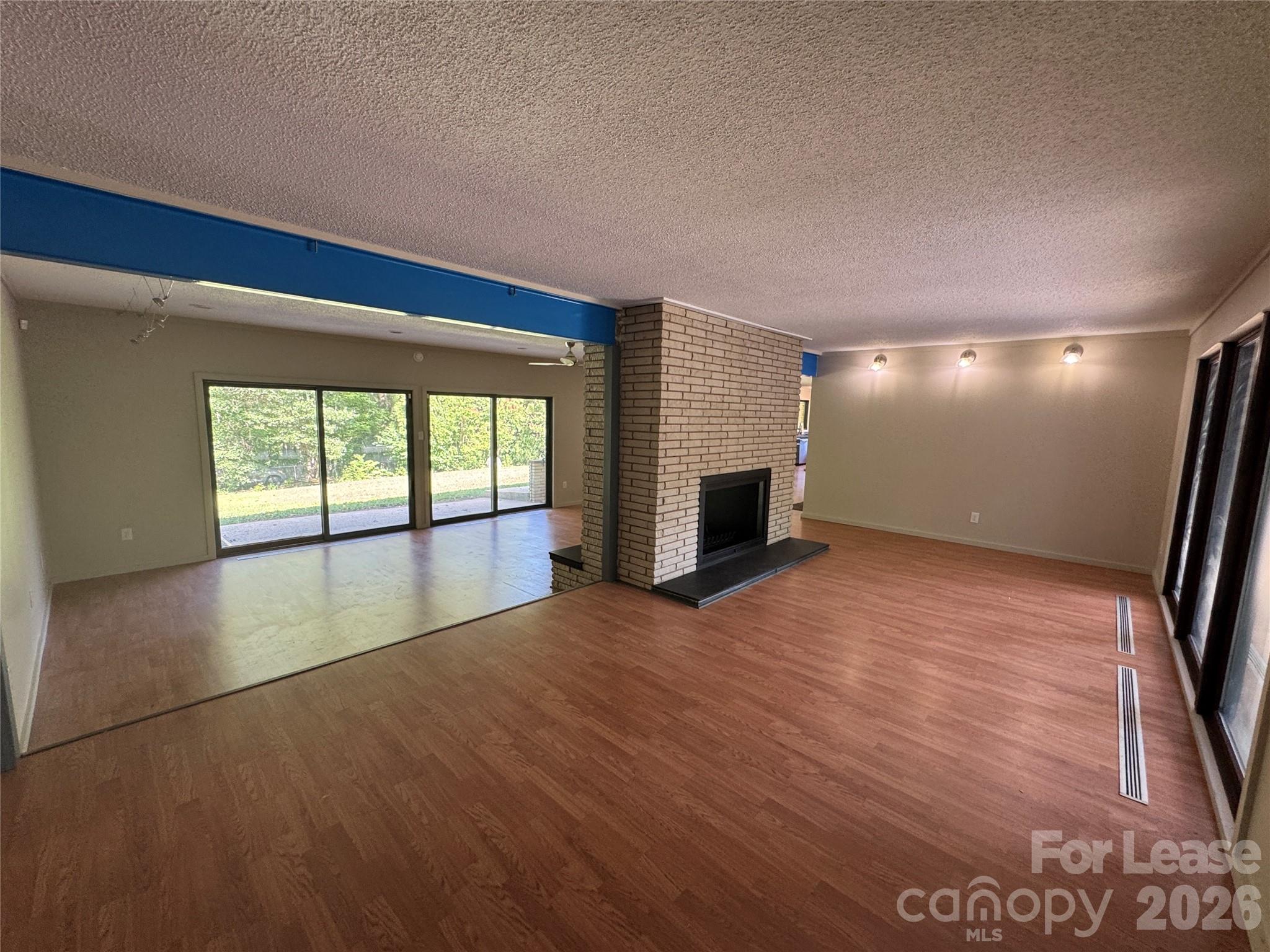 2015 South Point Road Belmont, NC 28012 - Photo 4 of 15 Gallery Image 4
