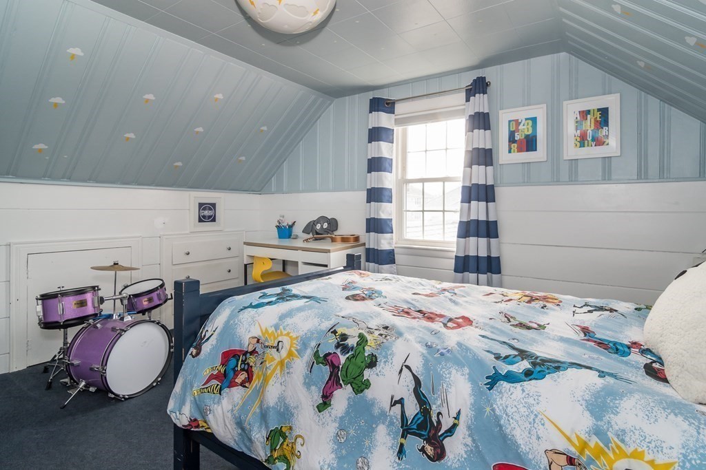 196 Riverside Drive Dedham, MA 02026 - Photo 17 of 30 Gallery Image 17