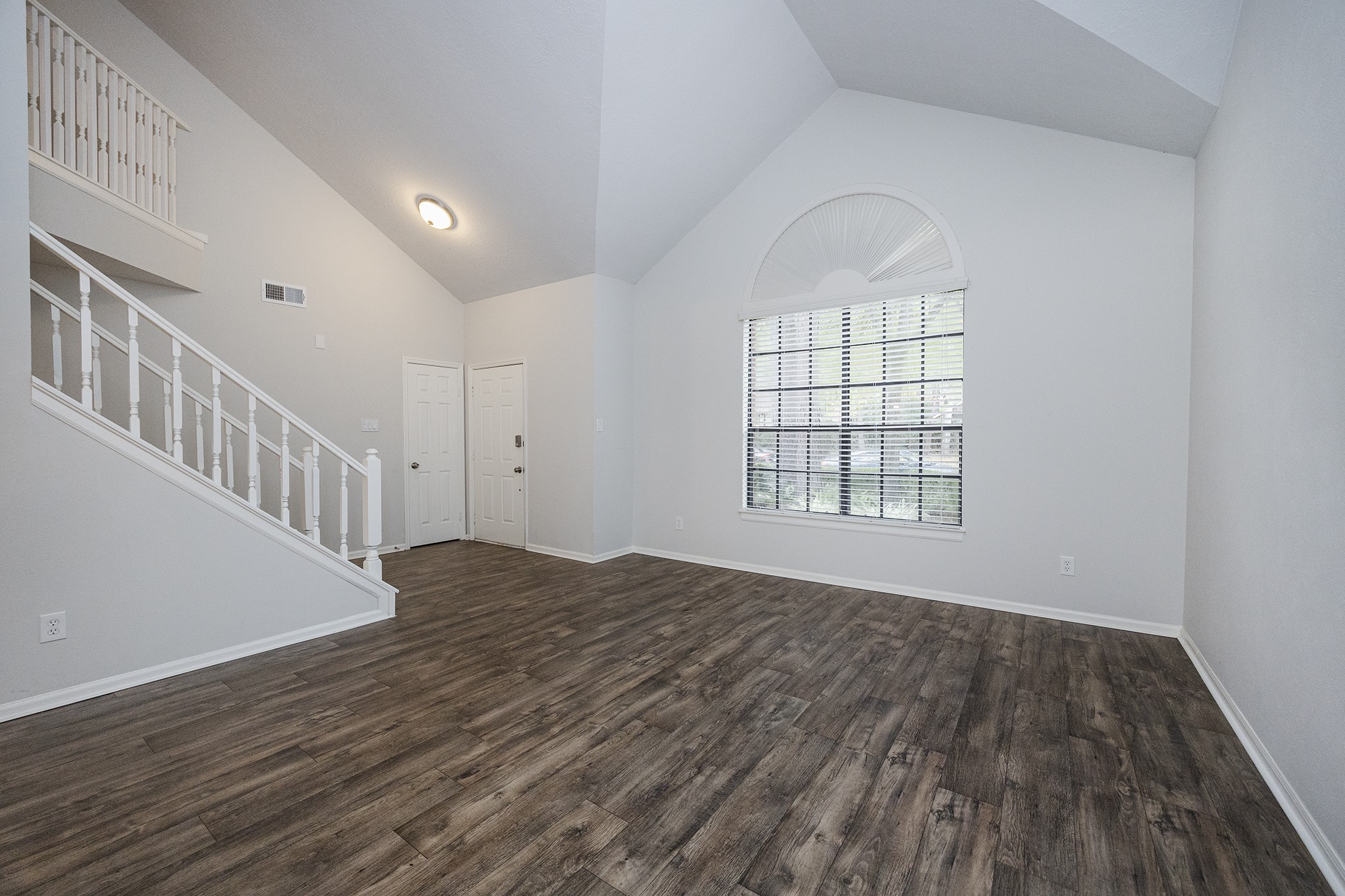 86 West Stony Bridge Circle The Woodlands, TX 77381 - Photo 7 of 47