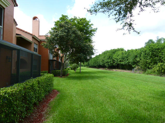 3299 Clint Moore Road, Unit 208 Boca Raton, FL 33496 - Photo 28 of 31 027