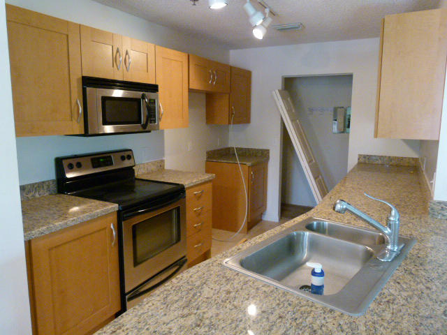 3299 Clint Moore Road, Unit 208 Boca Raton, FL 33496 - Photo 6 of 31 005