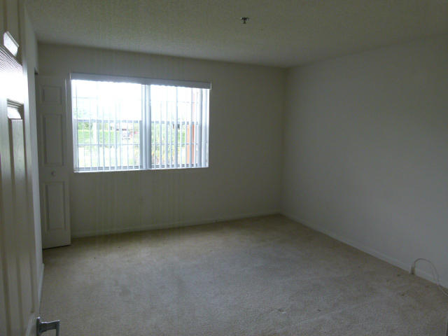 3299 Clint Moore Road, Unit 208 Boca Raton, FL 33496 - Photo 10 of 31 009