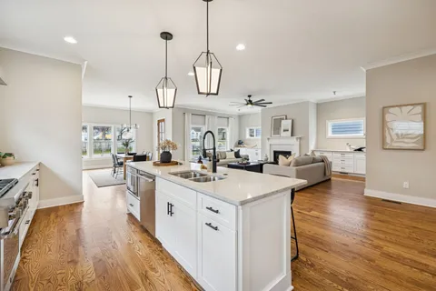 $764,900 | 5830 Robertson Avenue, Nashville, TN 37209