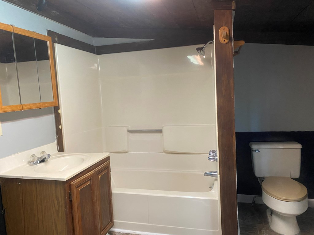 122 Retha Road Orangeburg, SC 29115 - Photo 8 of 15 Photo 8