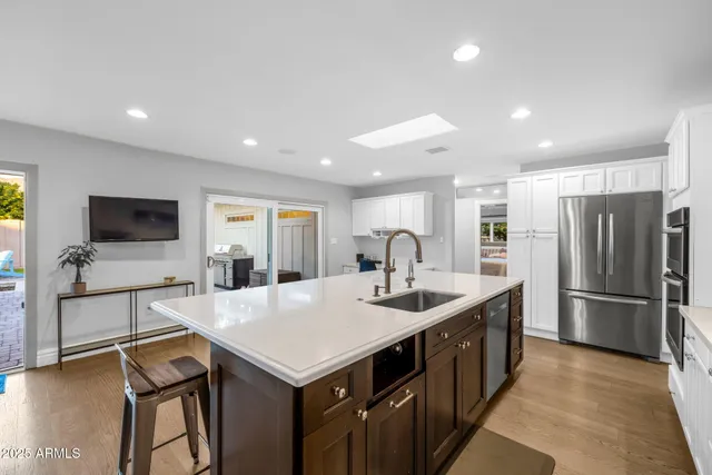 $2,690,000 | 5316 East Calle Redonda, Phoenix, AZ 85018