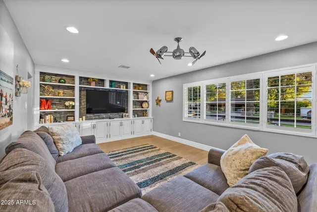 $2,690,000 | 5316 East Calle Redonda, Phoenix, AZ 85018