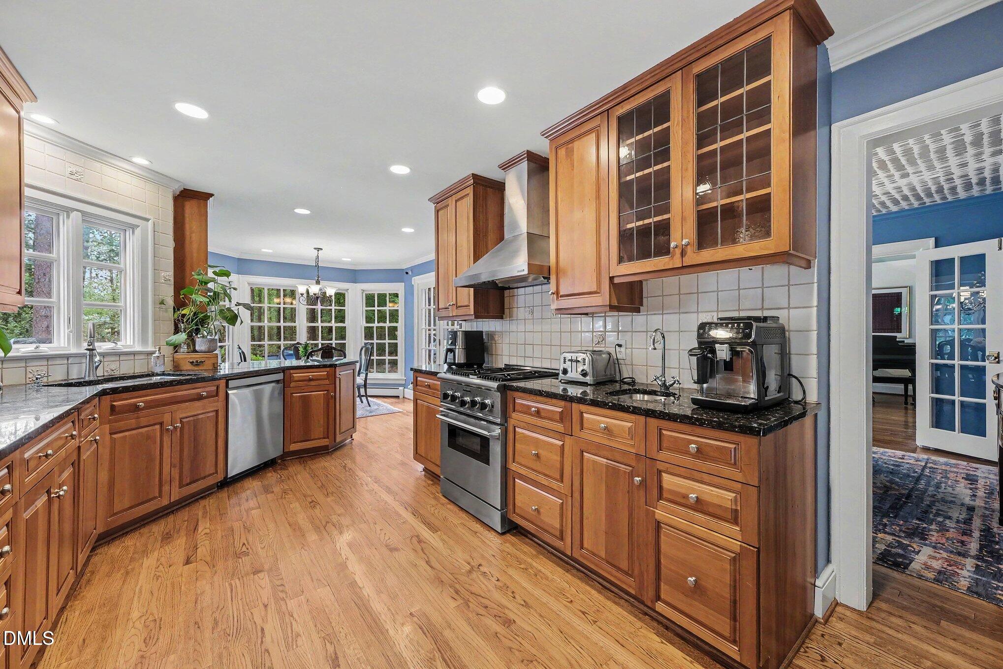 3725 Hope Valley Road Durham, NC 27707 - Photo 7 of 43 015_file_5996