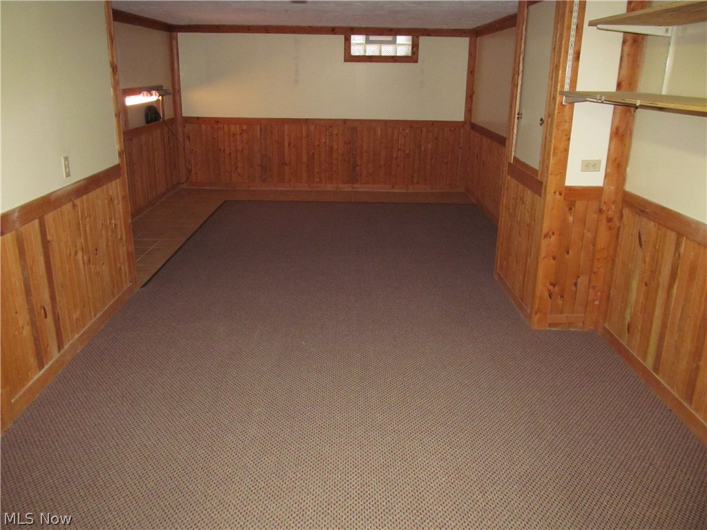 6292 Elmdale Road Brook Park, OH 44142 - Photo 9 of 16