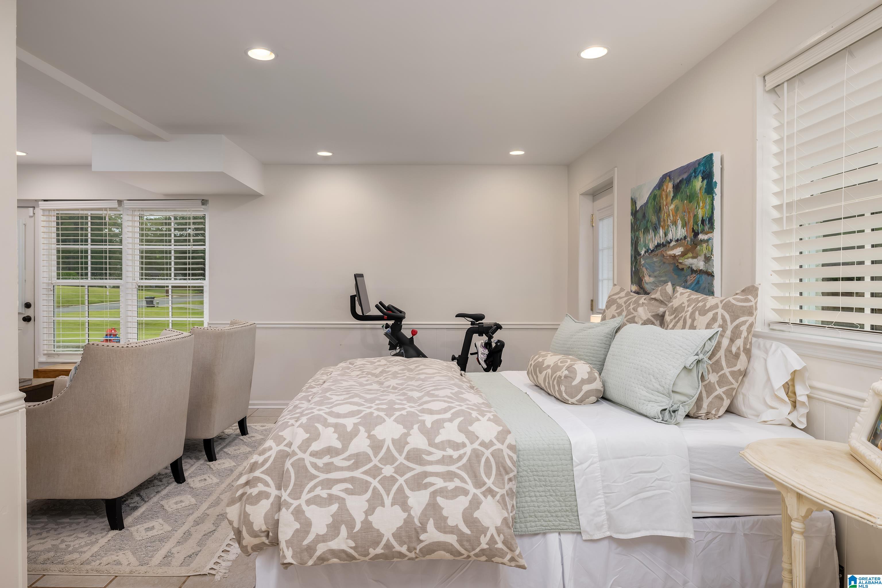 2624 Southminster Road Birmingham, AL 35243 - Photo 35 of 43