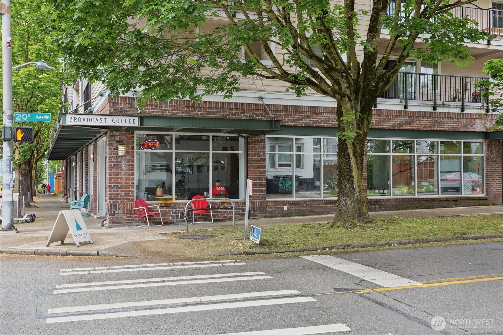 2020 South Main Street, Unit B Seattle, WA 98144 - Photo 22 of 25 Gallery Image 22