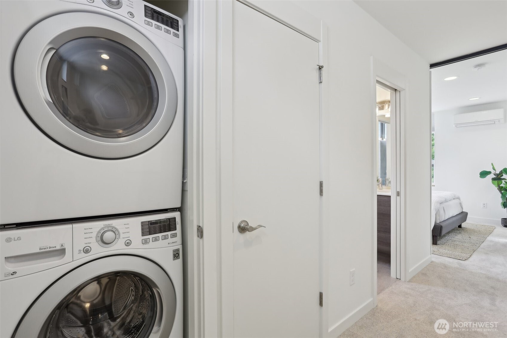 2020 South Main Street, Unit B Seattle, WA 98144 - Photo 9 of 25 Gallery Image 9