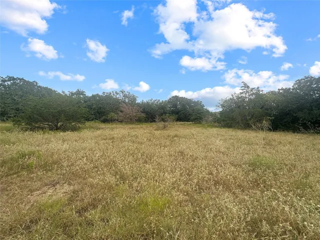 $699,000 | 1345 Davis Road, Muldoon, TX 78949