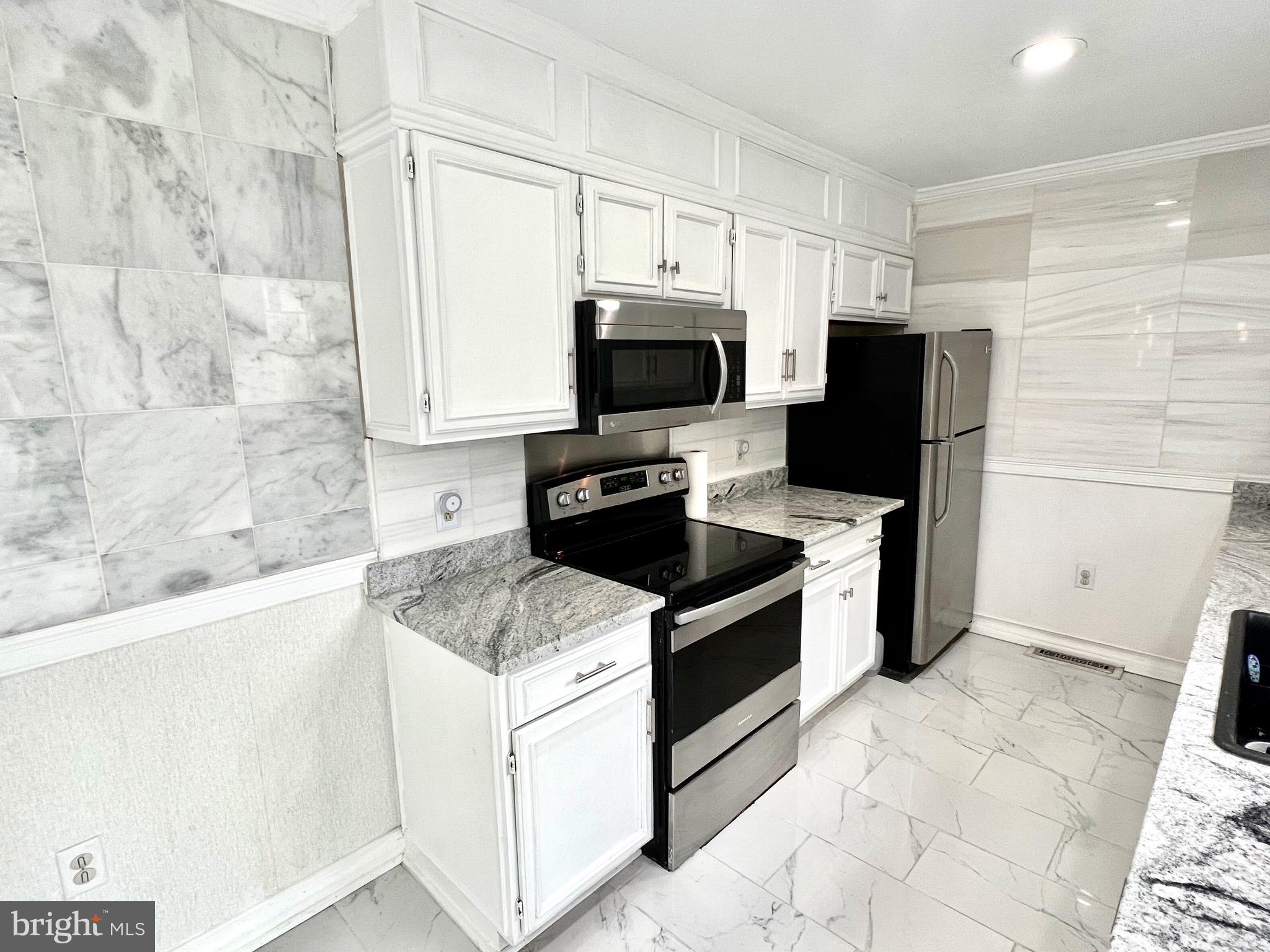 1034 Georgetown Drive Reading, PA 19605 - Photo 16 of 44