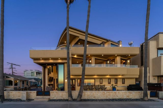$7,500,000 | 3921 Ocean Front Walk, San Diego, CA 92109