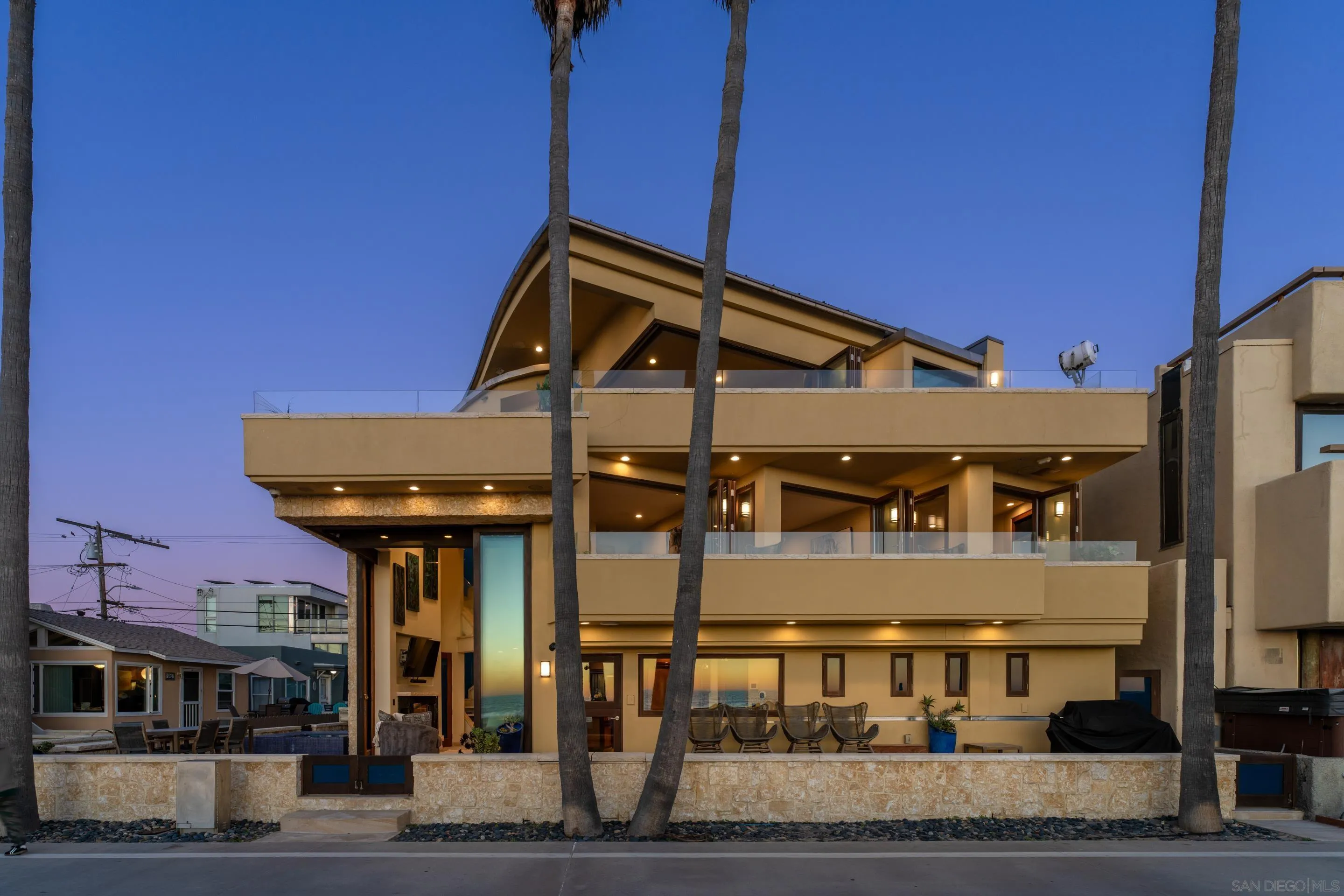 3921 Ocean Front Walk San Diego, CA 92109 - Photo 2 of 32 a front view of a house