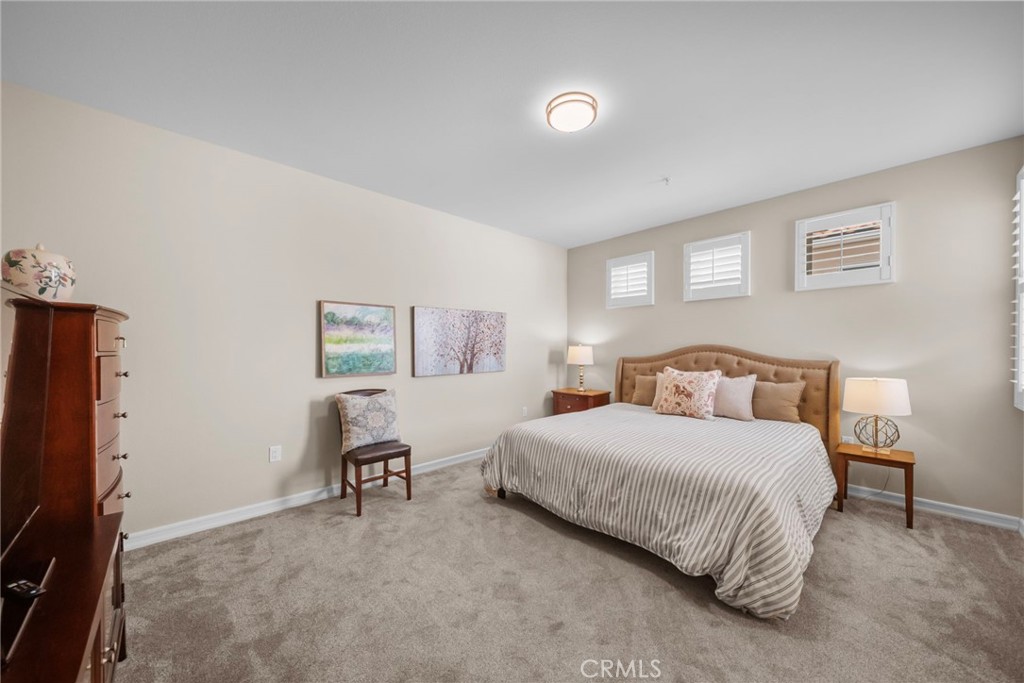 4066 Aurora Way Piru, CA 93040 - Photo 18 of 47 Primary Bedroom