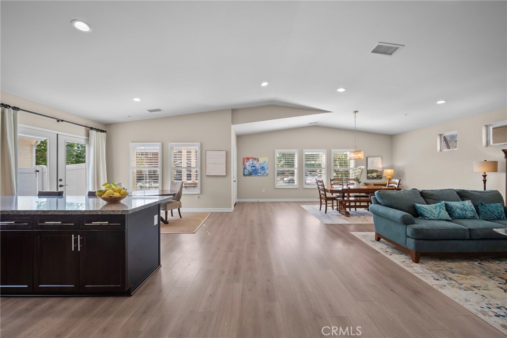 4066 Aurora Way Piru, CA 93040 - Photo 47 of 47 Spacious Open Floorplan