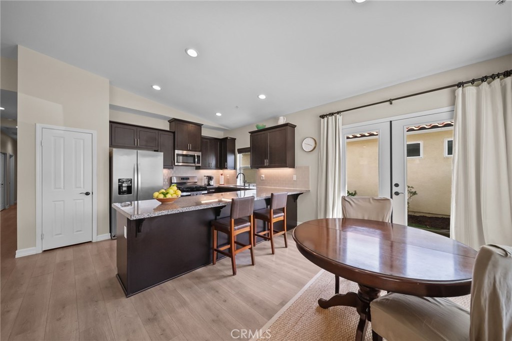 4066 Aurora Way Piru, CA 93040 - Photo 7 of 47